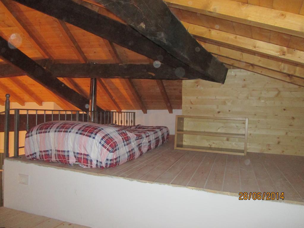 Appartamento Carrerapiana Pigna Zimmer foto