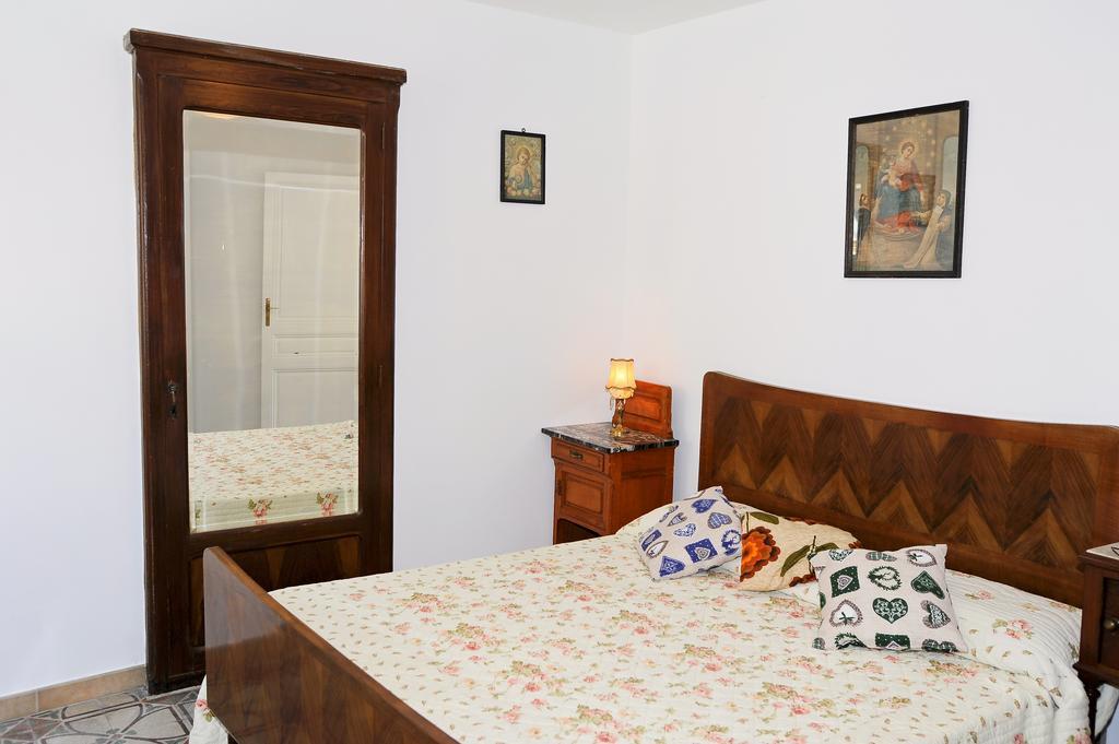 Appartamento Carrerapiana Pigna Exterior foto